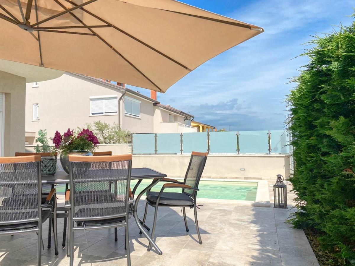 Casa Hana Bužinija Exteriér fotografie