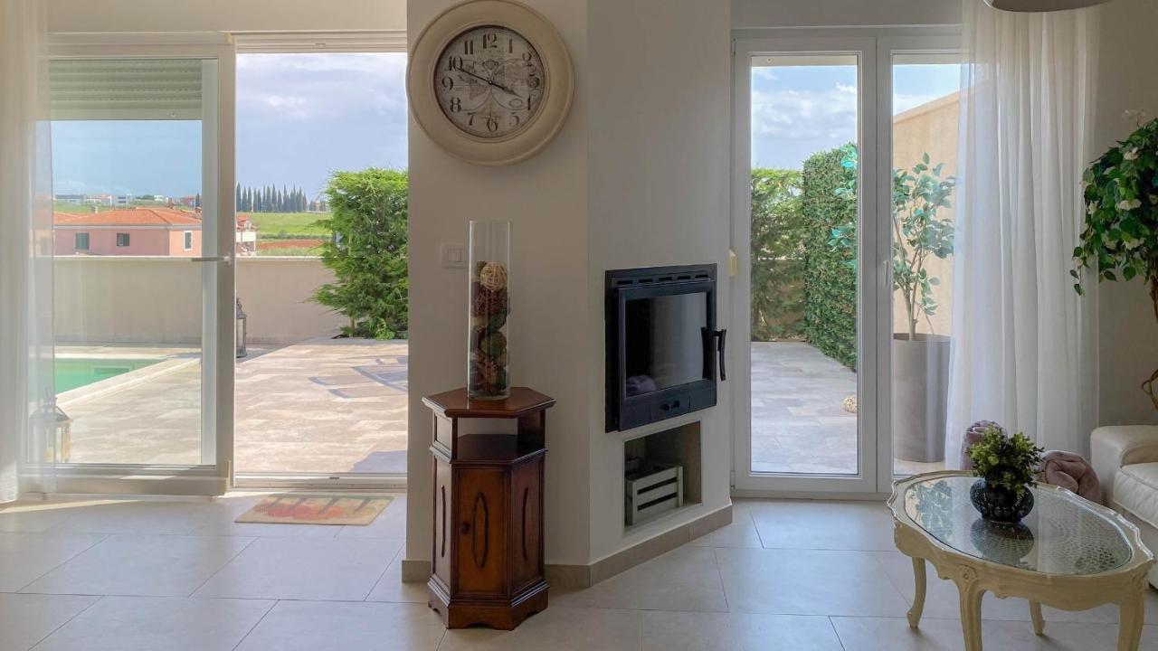Casa Hana Bužinija Exteriér fotografie