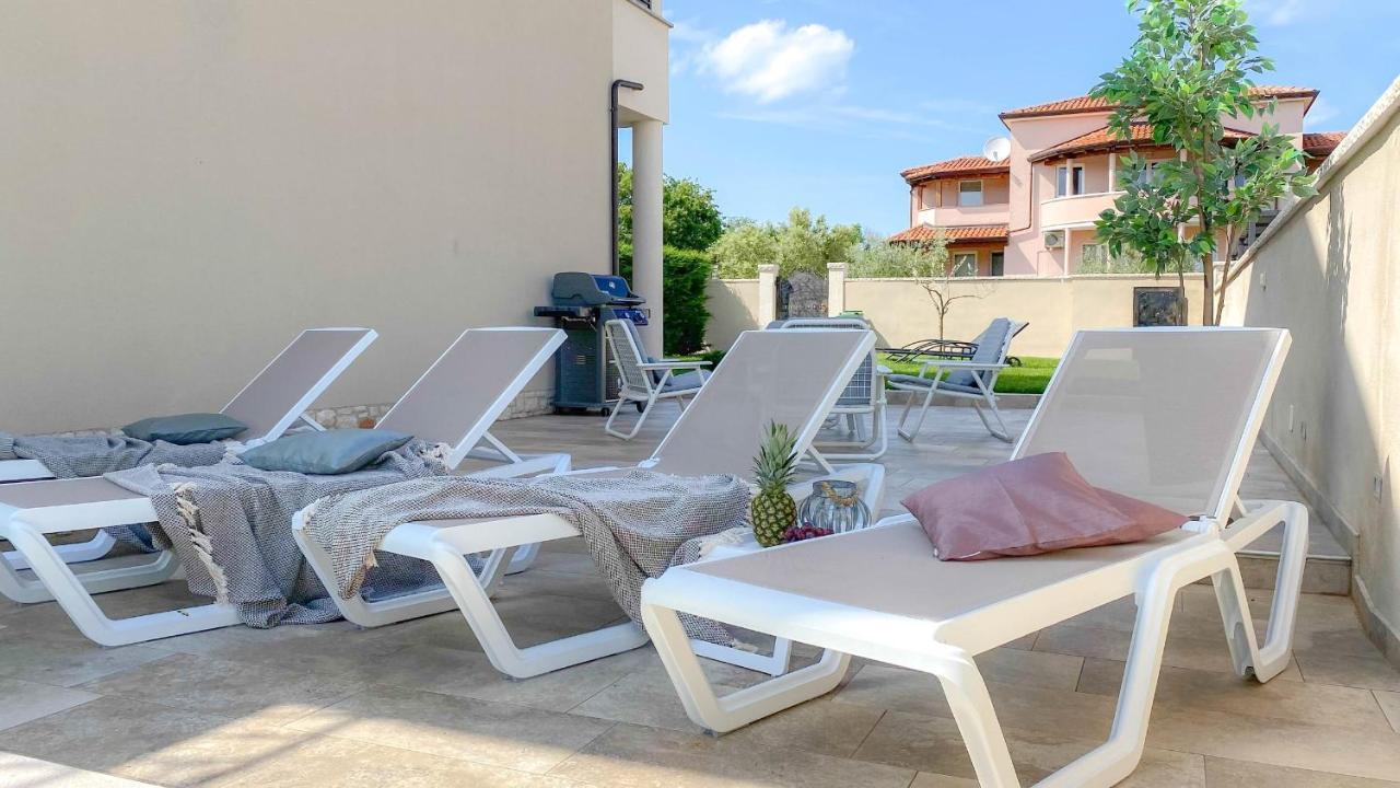Casa Hana Bužinija Exteriér fotografie